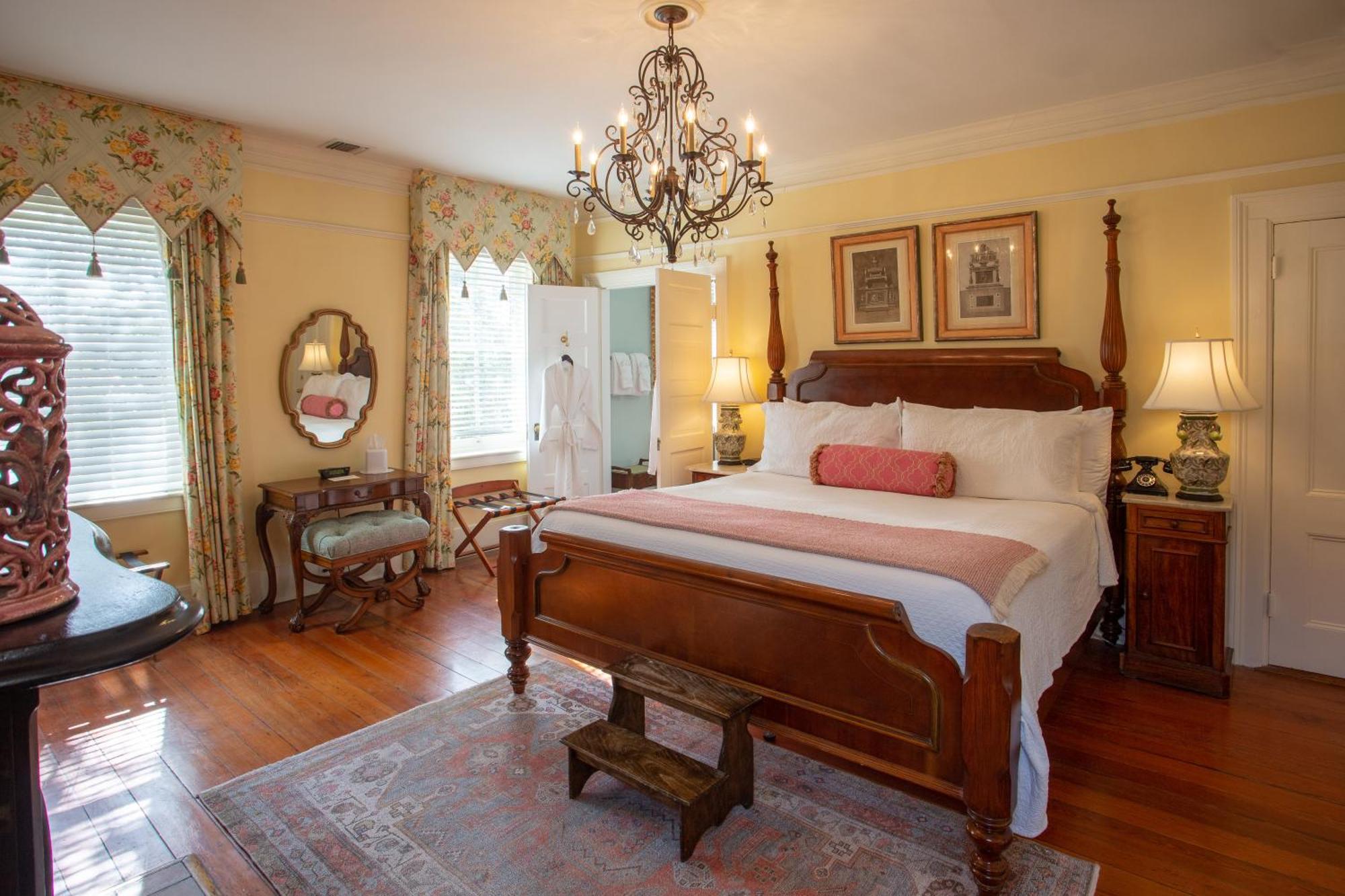 The Gastonian, Historic Inns Of Savannah Collection (Adults Only) Экстерьер фото