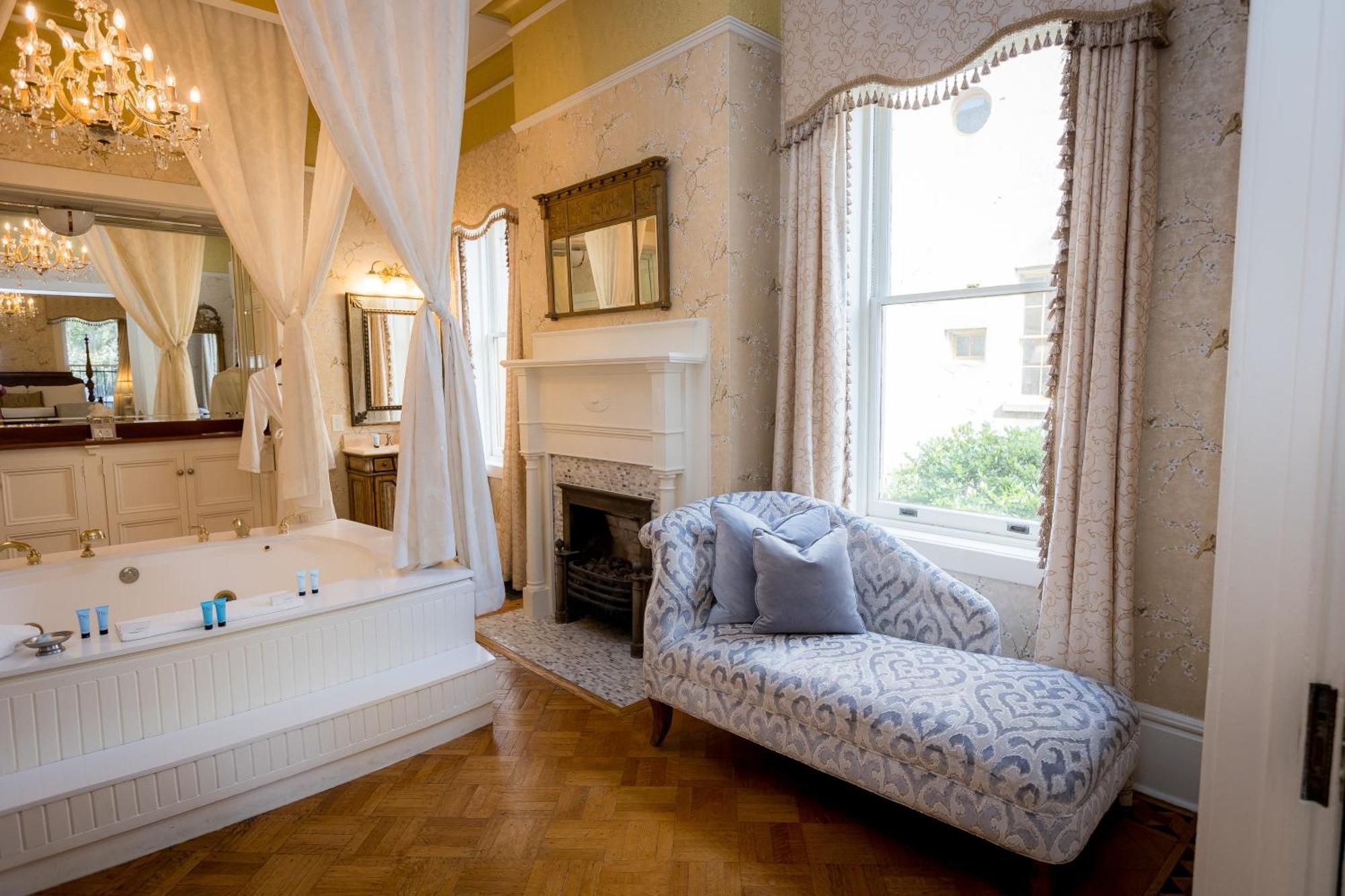 The Gastonian, Historic Inns Of Savannah Collection (Adults Only) Экстерьер фото
